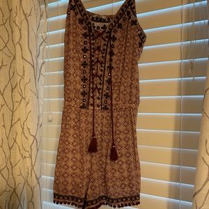 Patterned romper